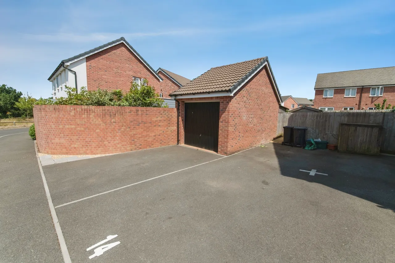 Westland Way, Cranbrook, EX5, photo 13