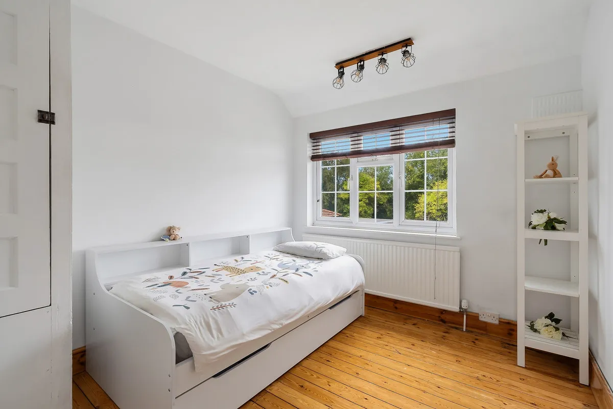 Shepperton, TW17, photo 8