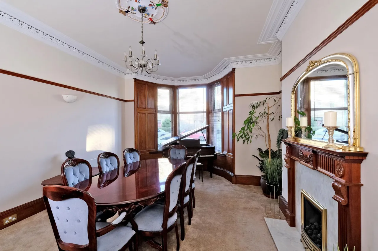 Belvidere Crescent, The West End, AB25, photo 43
