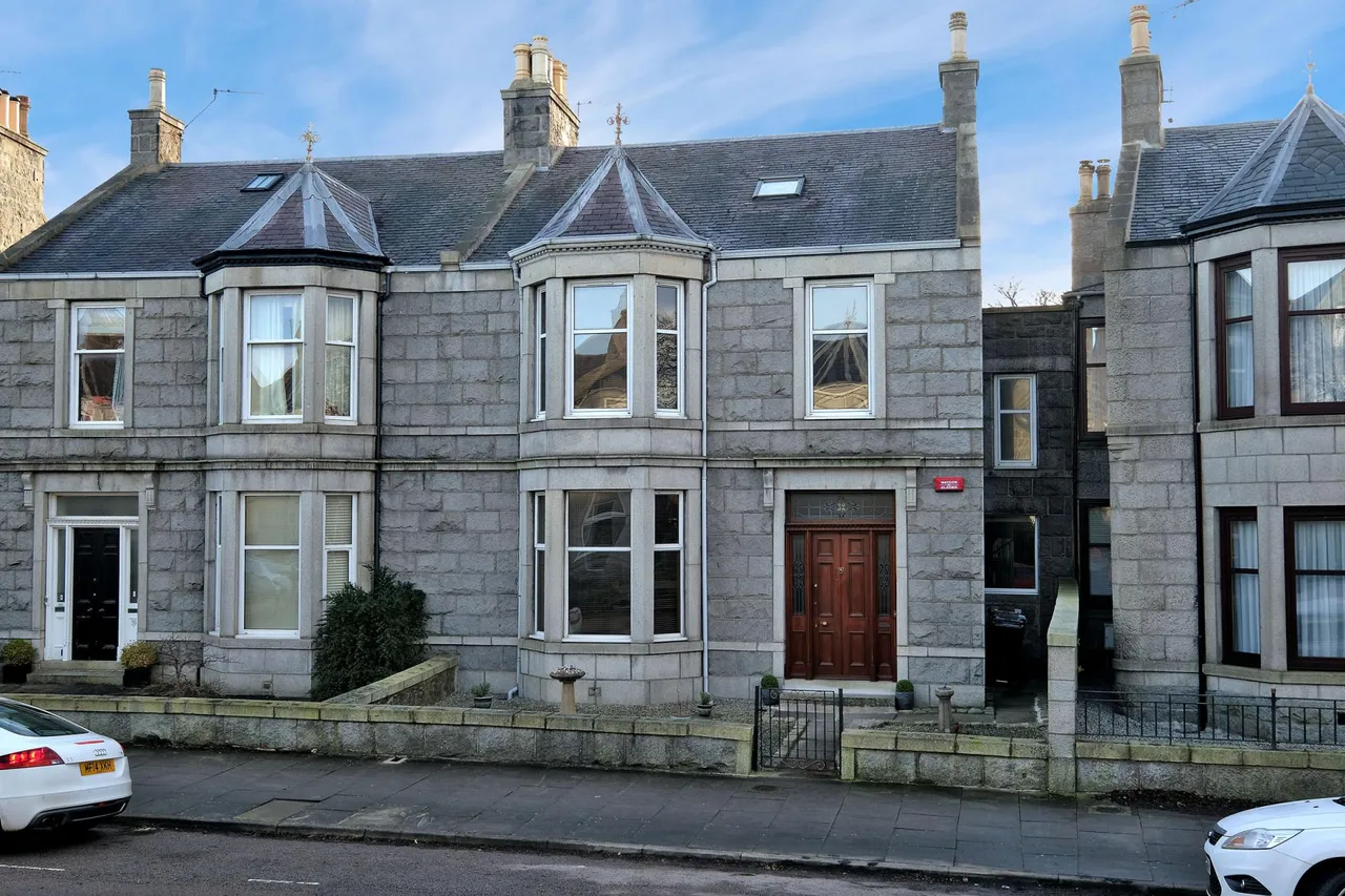 5 bed house for sale, Belvidere Crescent, The West End, AB25