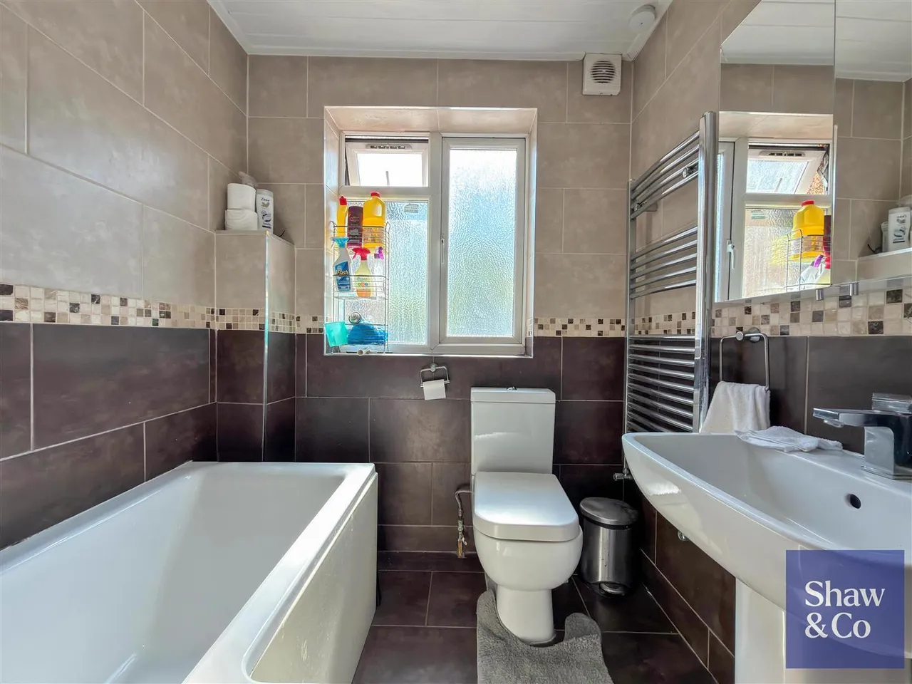 Hanworth Road, Whitton, photo 14