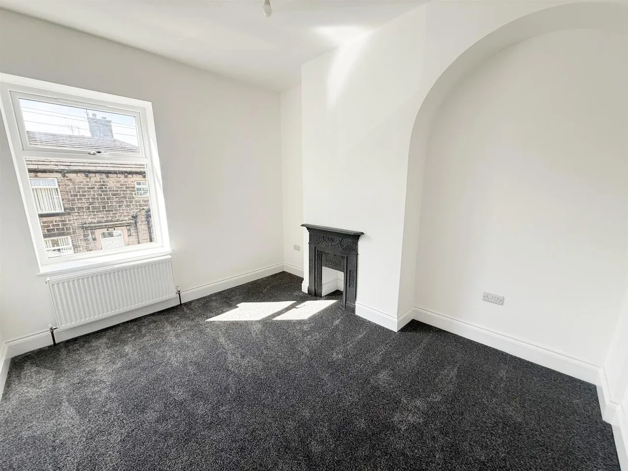 North Street, Sutton-In-Craven, BD20 7HA, photo 12