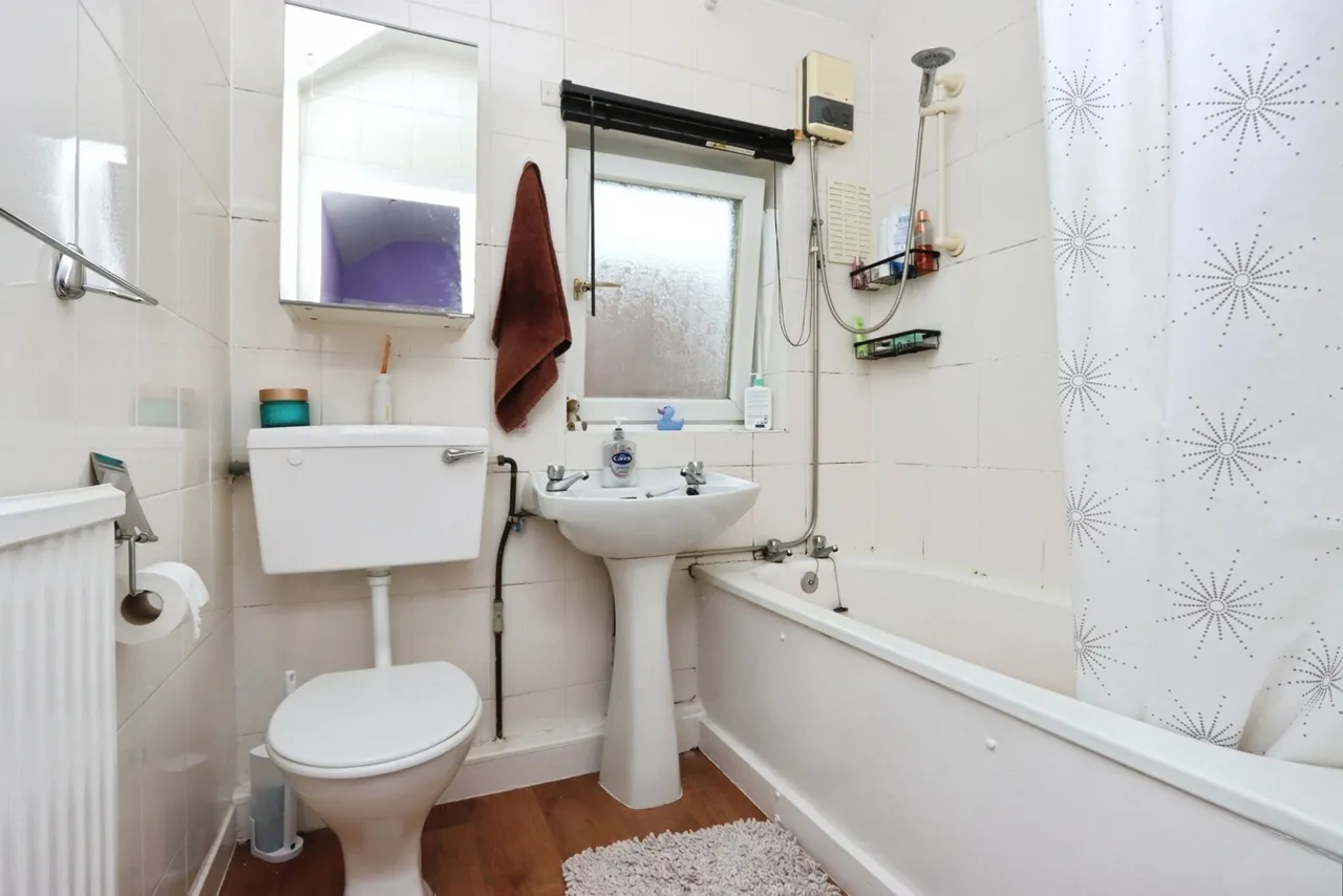 Ridgeway Drive, Sheffield, S12, photo 8