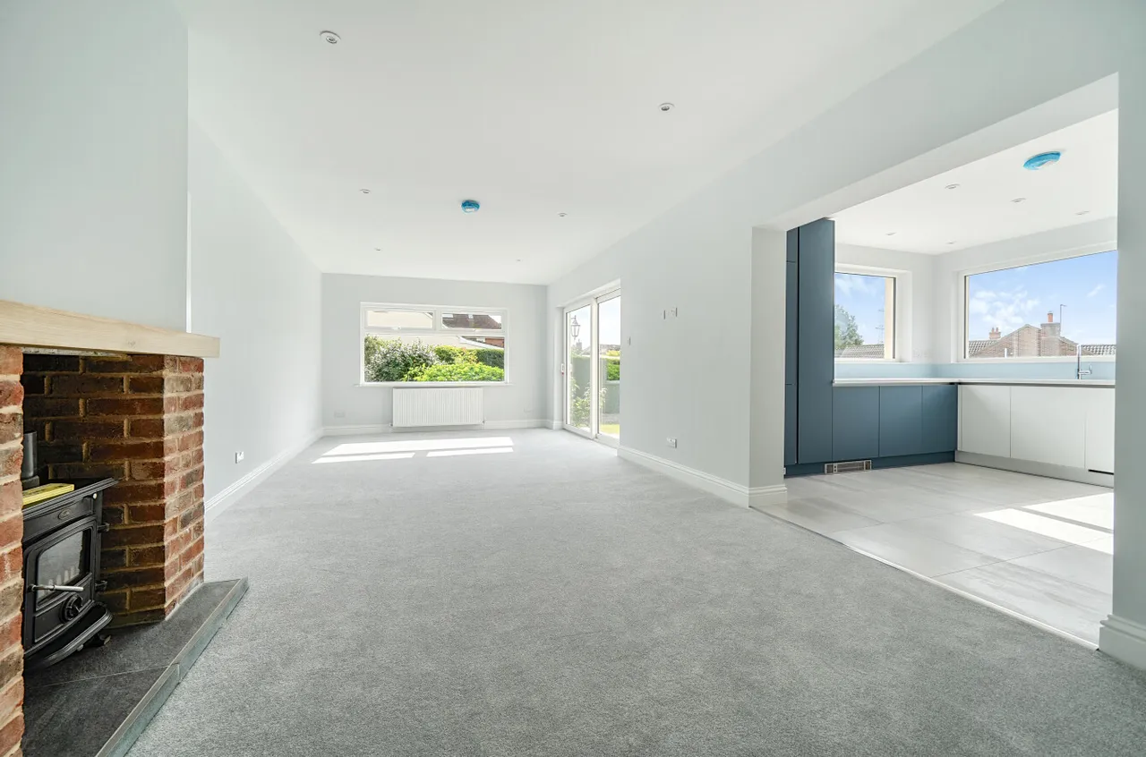 Southwick Road, North Boarhunt, PO17, photo 5