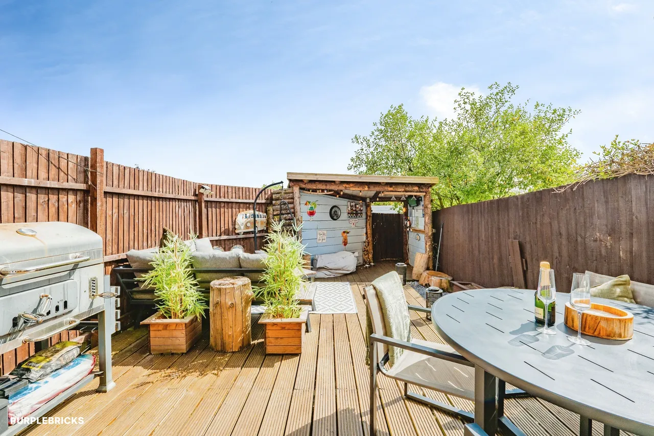 Longacres, Bridgend, CF31, photo 9