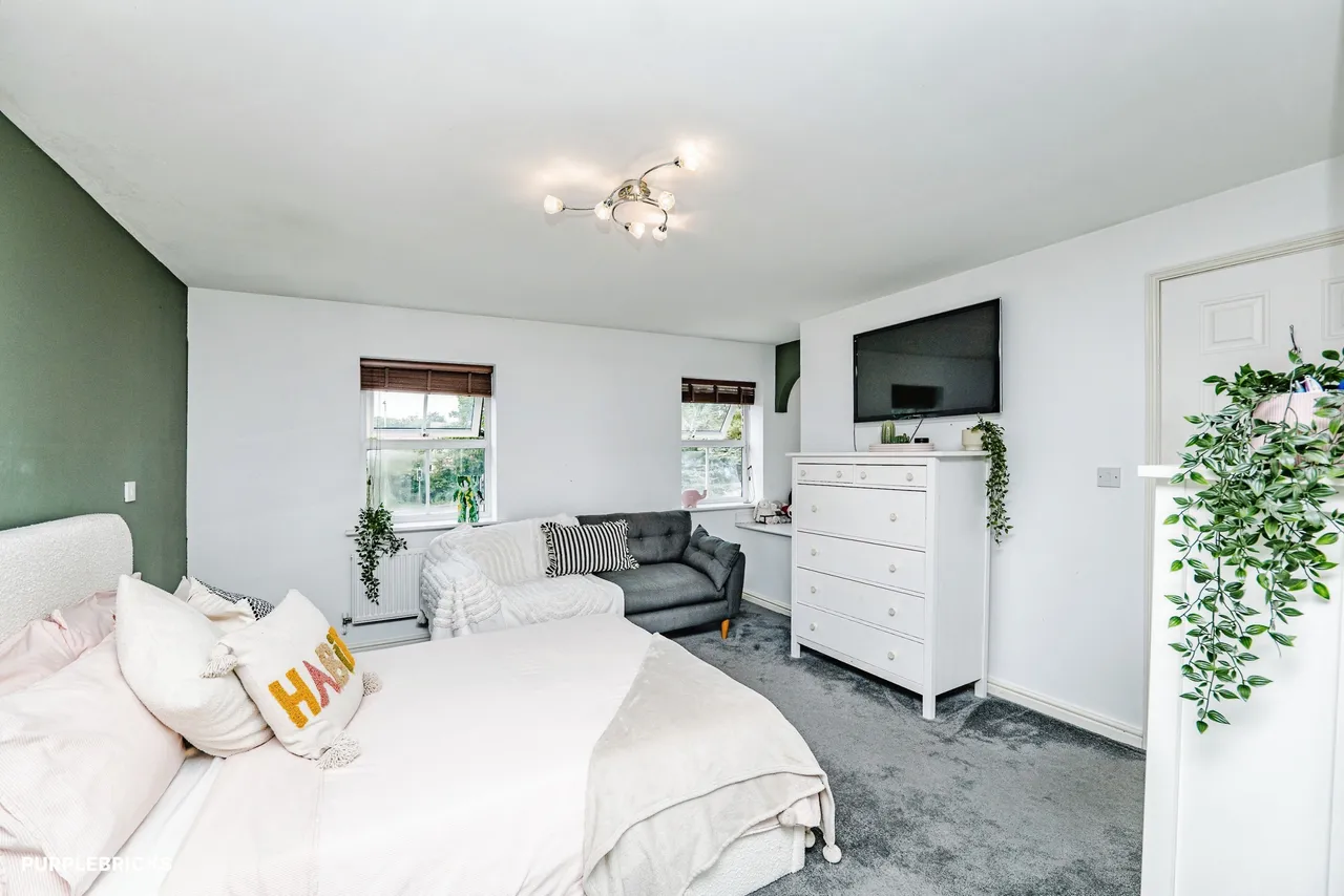 Longacres, Bridgend, CF31, photo 21