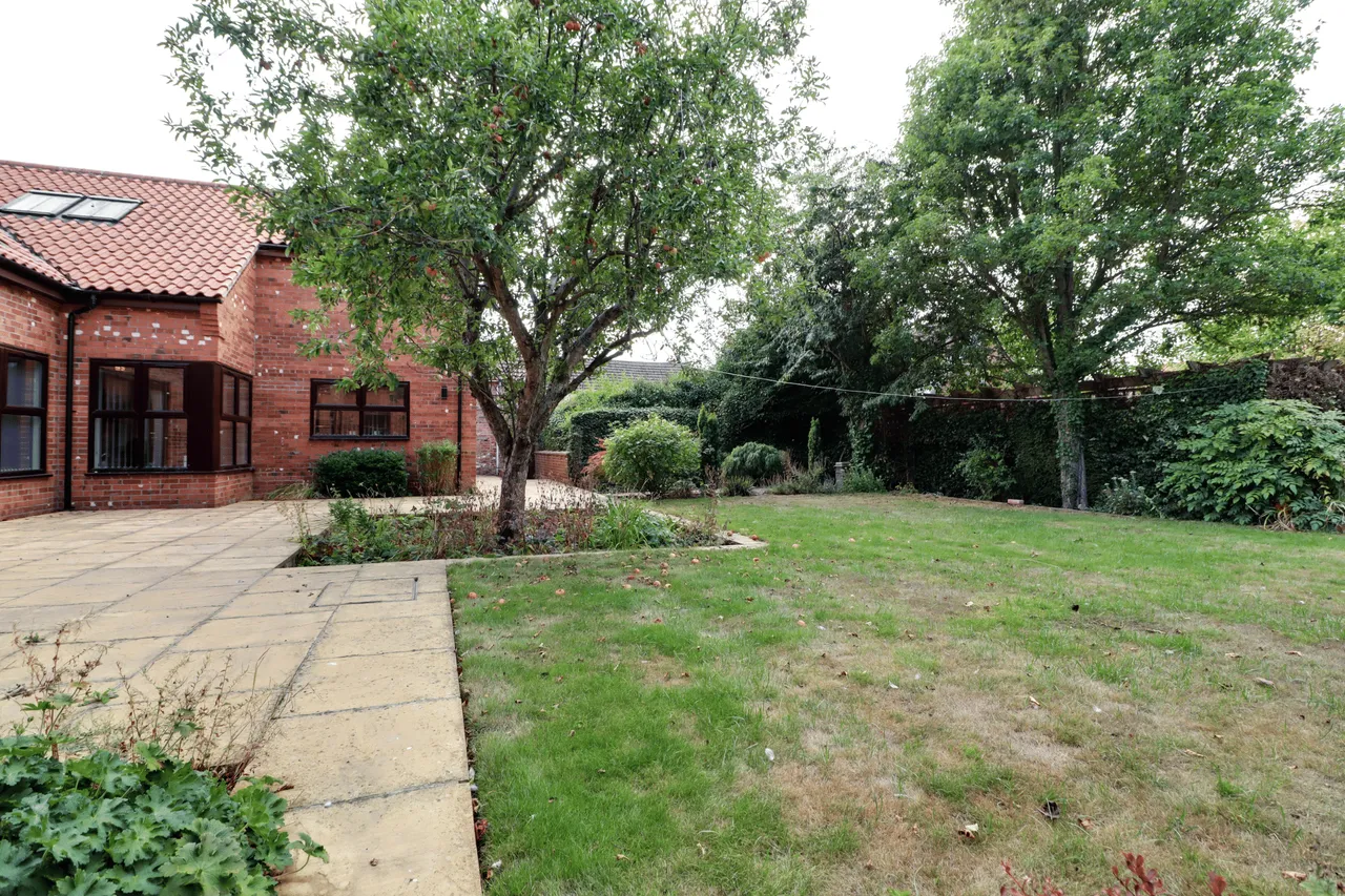 Church Street, Epworth, DN9, photo 30