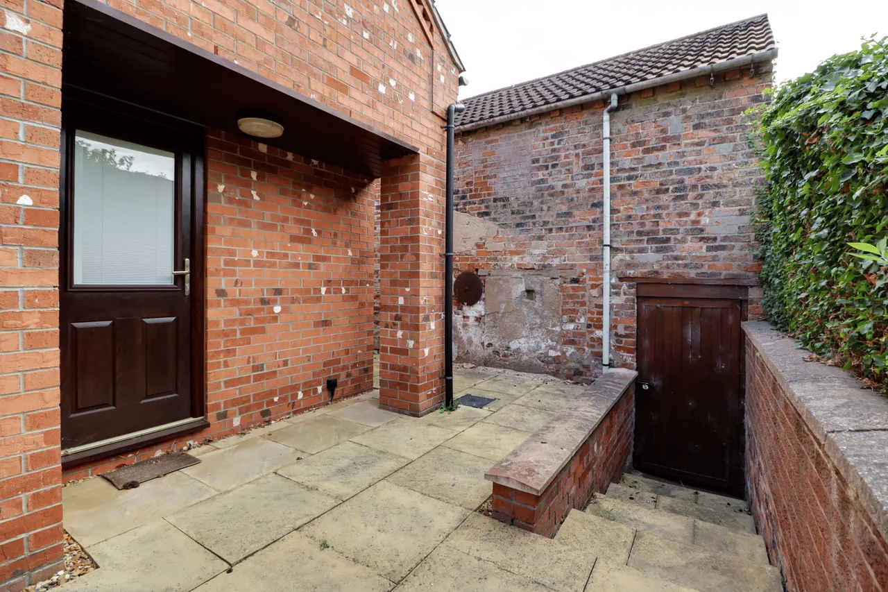 Church Street, Epworth, DN9, photo 25