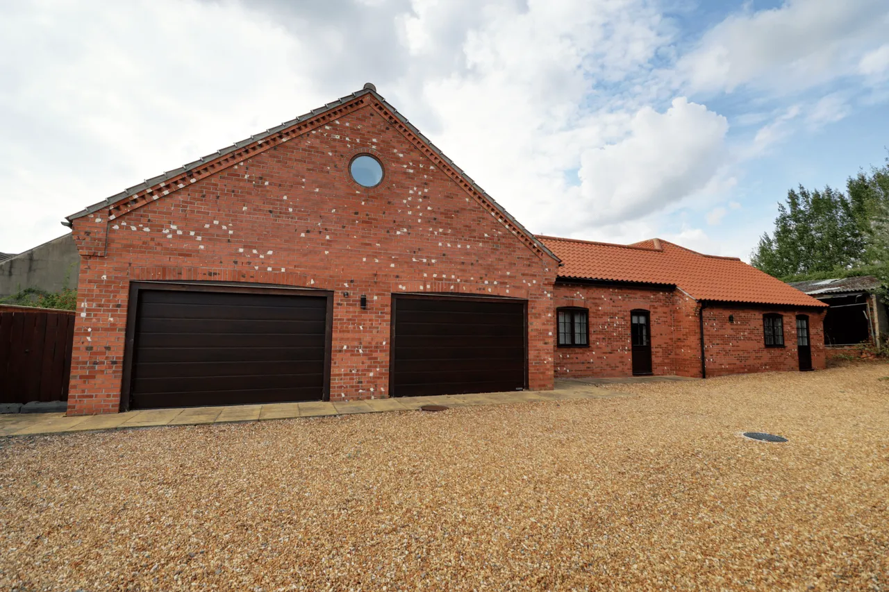 Church Street, Epworth, DN9, photo 2