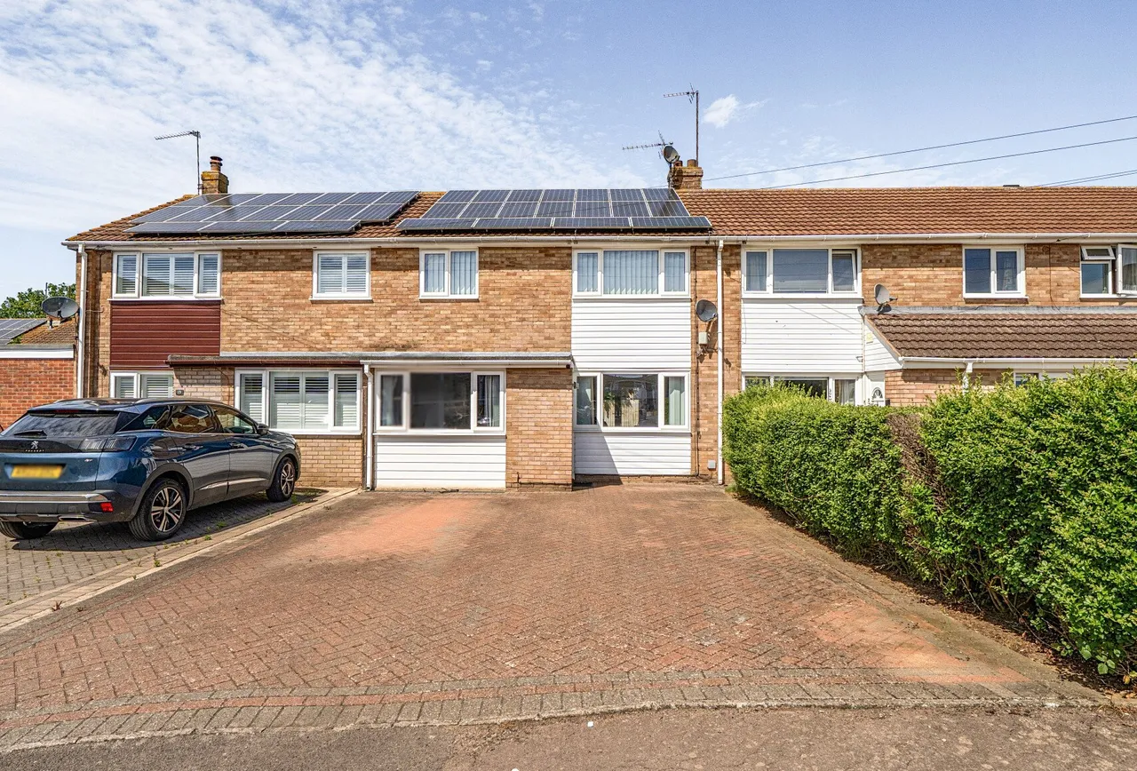 3 bed house for sale — Howard Close, Tewkesbury, GL20 8QT