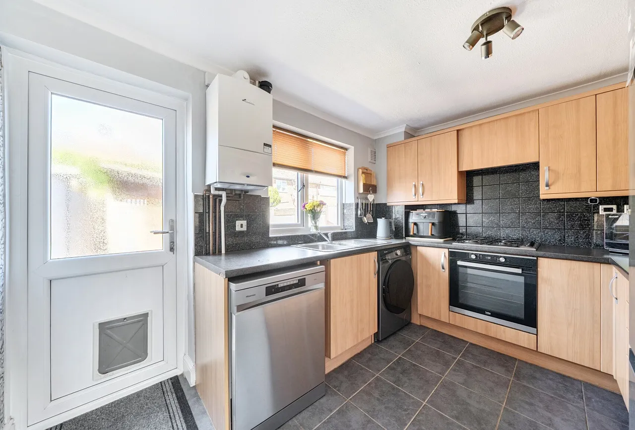 Howard Close, Tewkesbury, GL20 8QT, photo 5