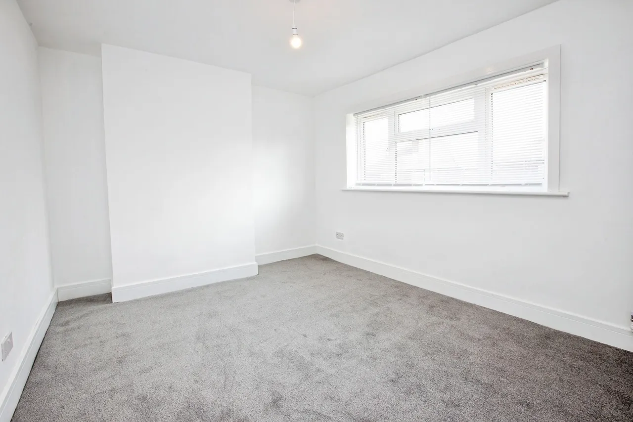 Alexandra Street, Kirkby-in-Ashfield, NG17, photo 10