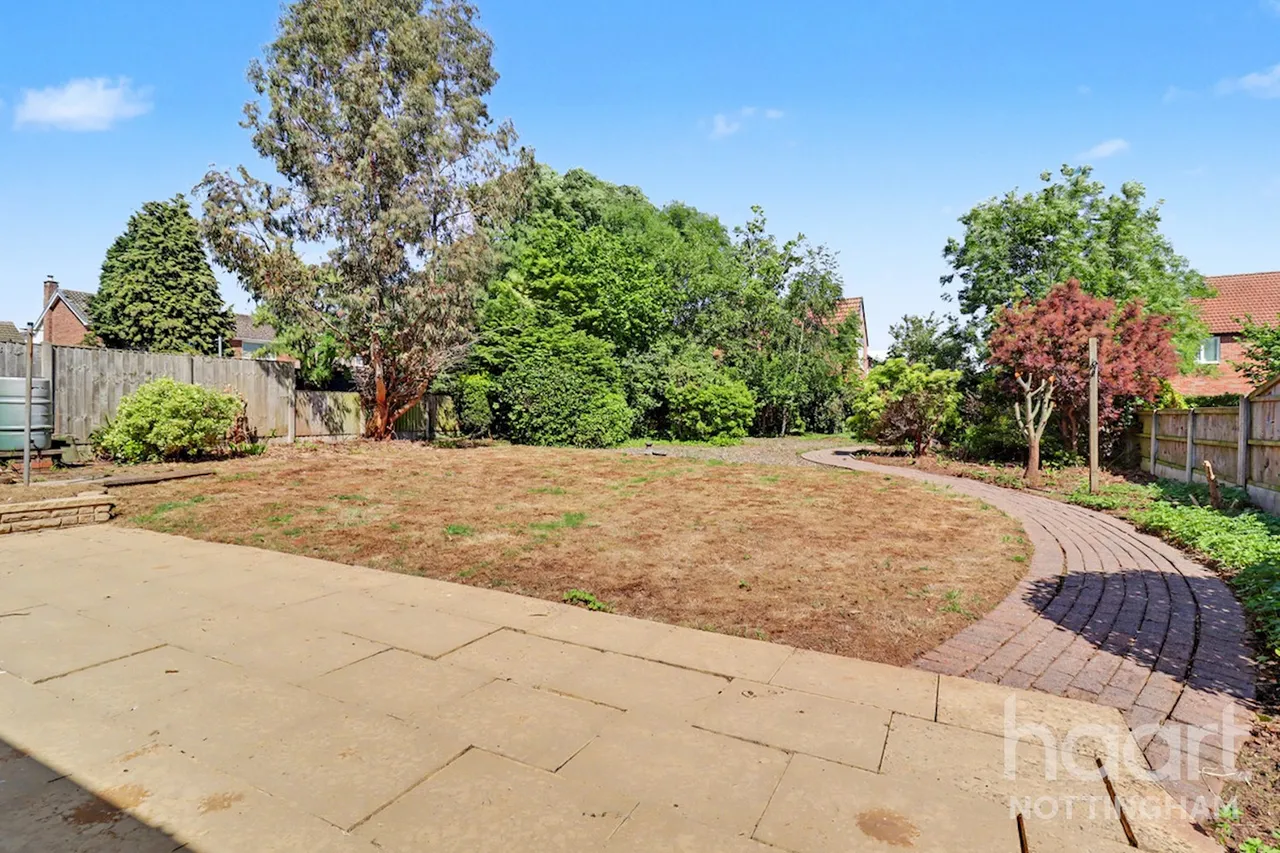 Robins Wood Road, Nottingham, NG8, photo 18