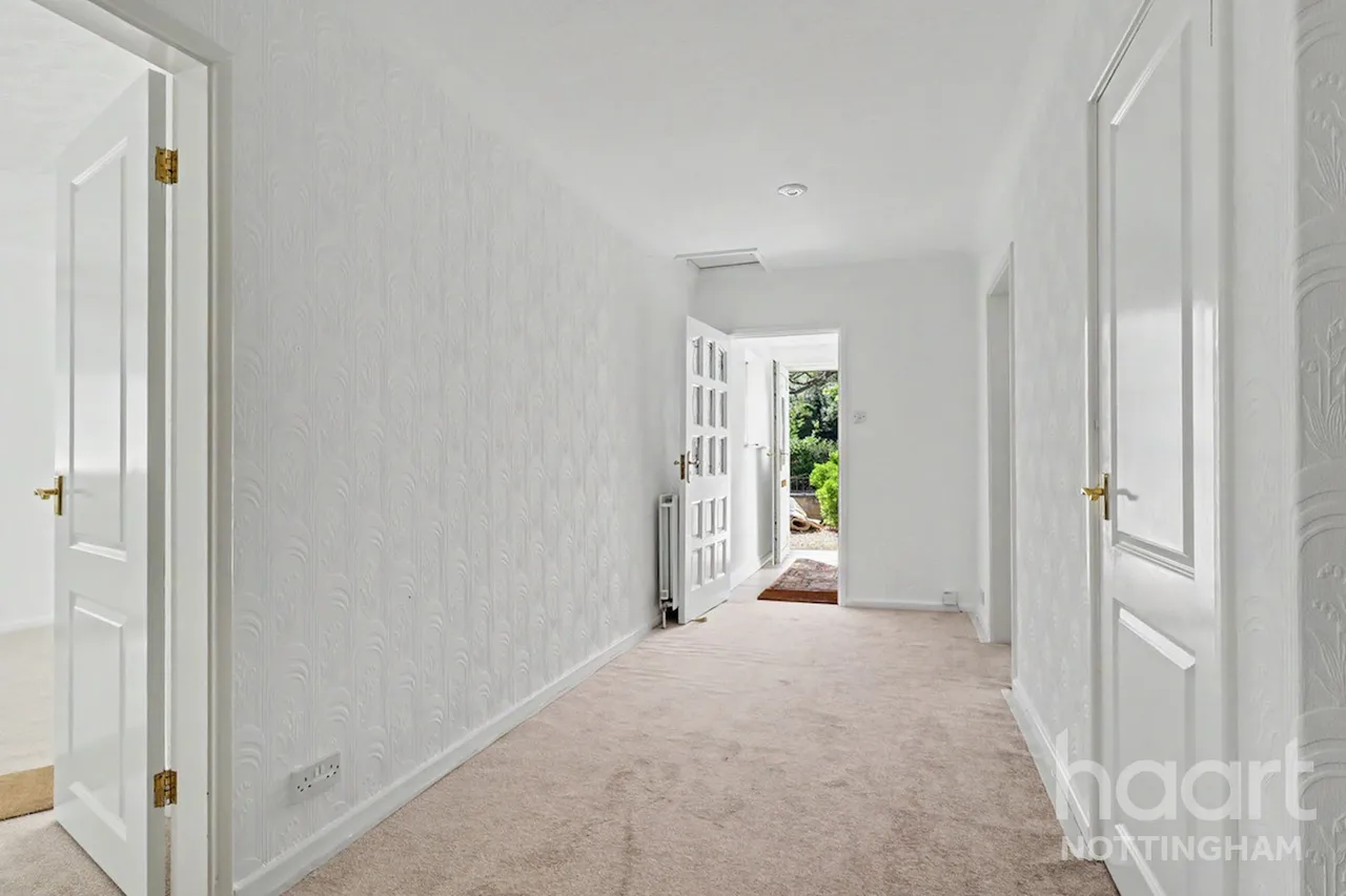 Robins Wood Road, Nottingham, NG8, photo 16