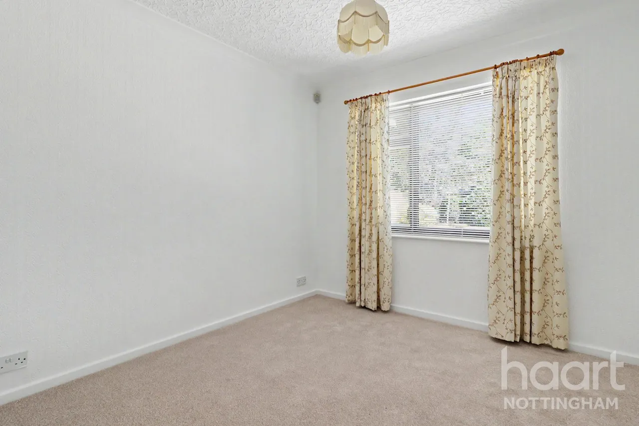 Robins Wood Road, Nottingham, NG8, photo 10