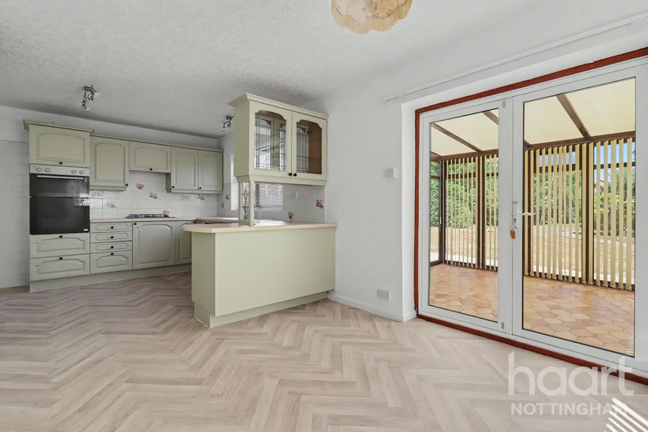 Robins Wood Road, Nottingham, NG8, photo 6