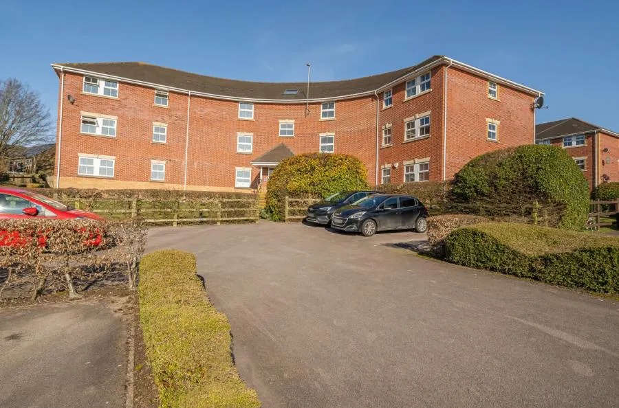 Turing Drive, Bracknell, RG12, photo 2