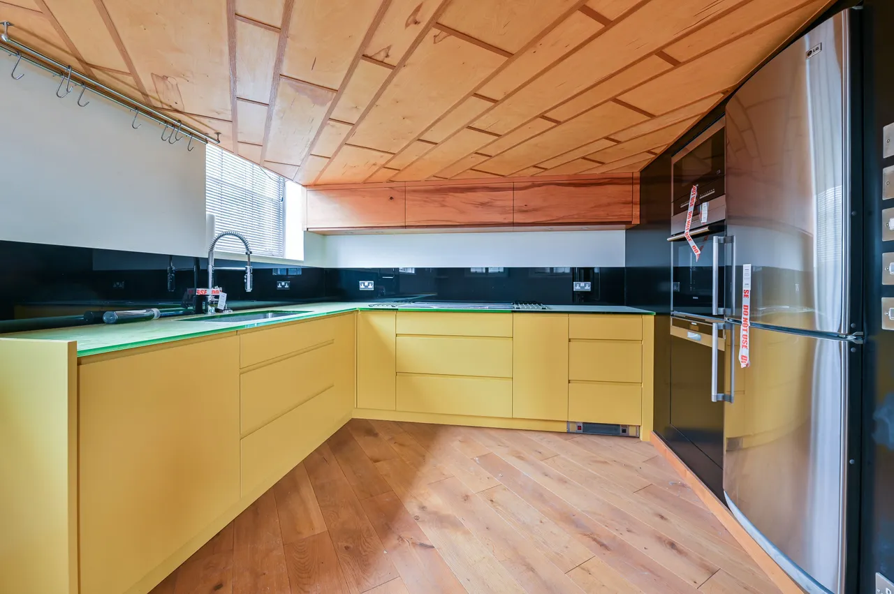 22 Charlotte Court, 68b Old Kent Road, London, photo 4