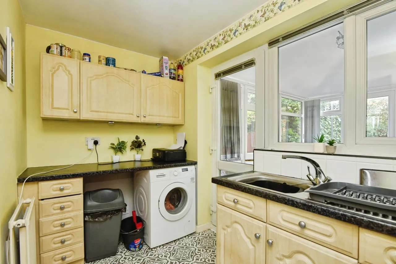 Wrenmere Close, Sandbach, CW11, photo 7