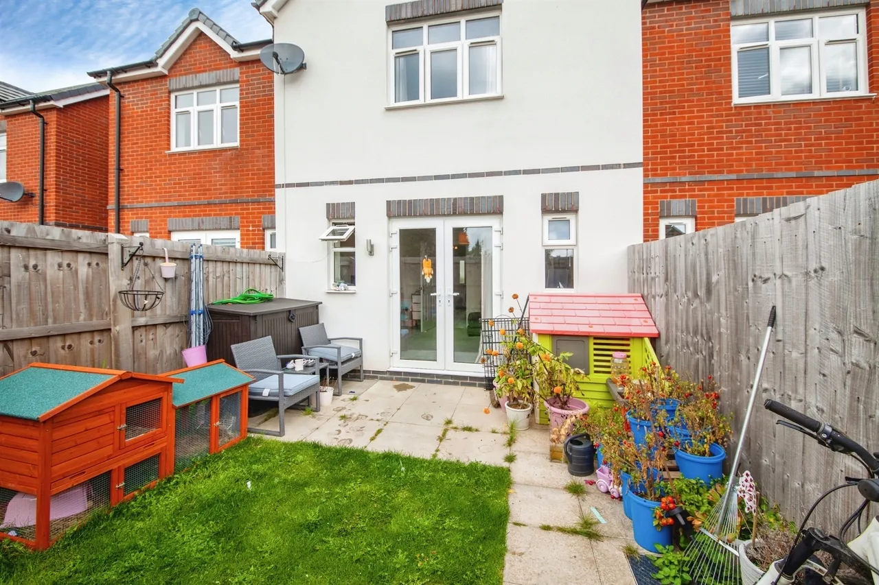 Maynard Close, Bagworth, LE67, photo 11
