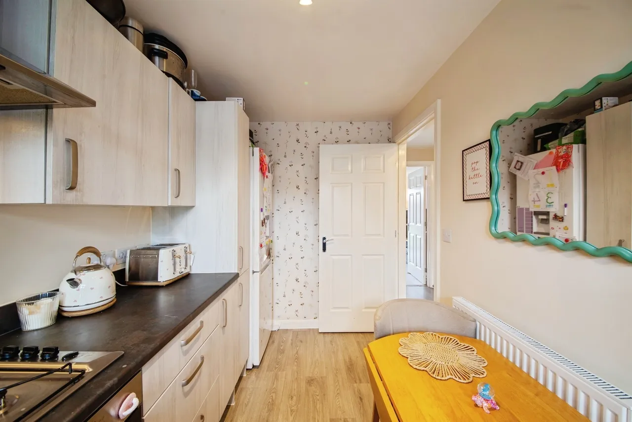 Maynard Close, Bagworth, LE67, photo 5