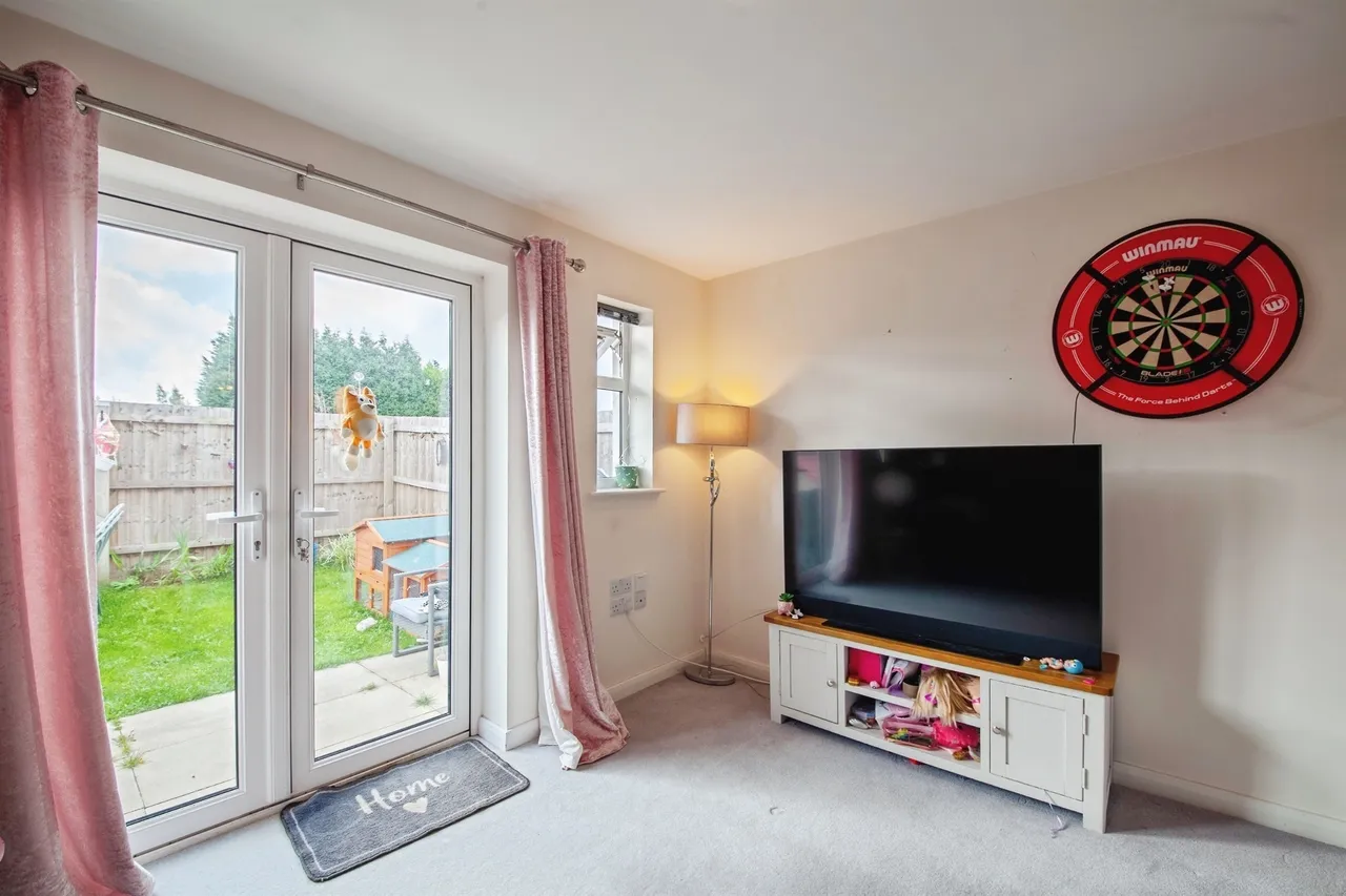 Maynard Close, Bagworth, LE67, photo 4
