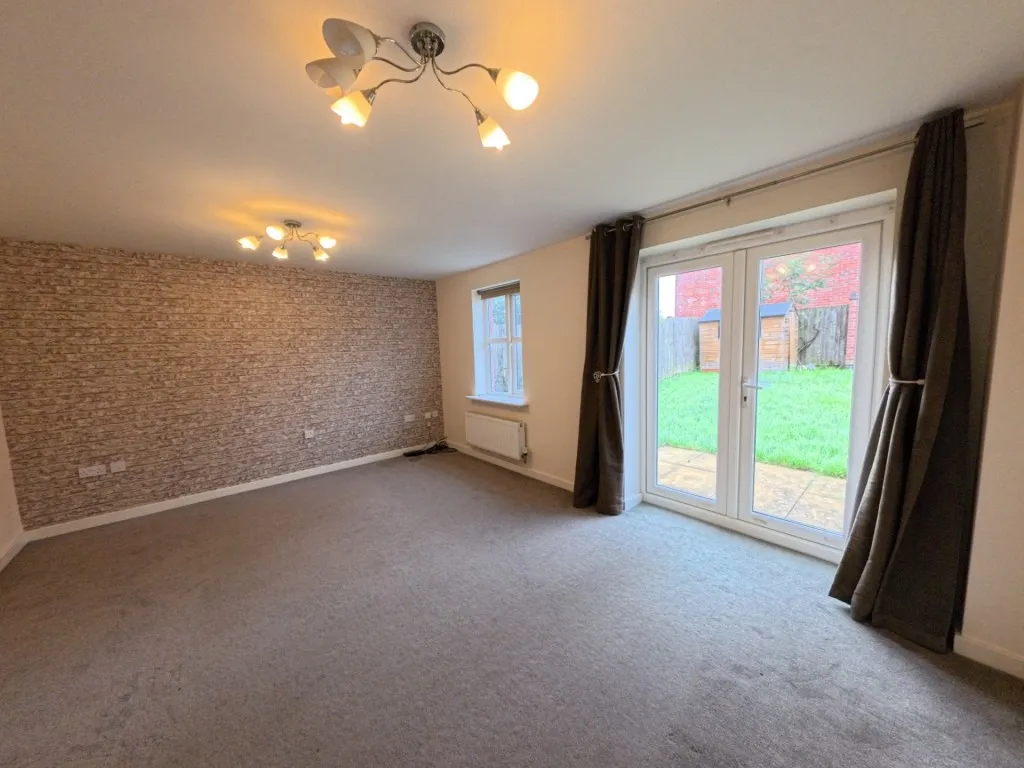 Strutts Close, South Normanton, DE55, photo 3