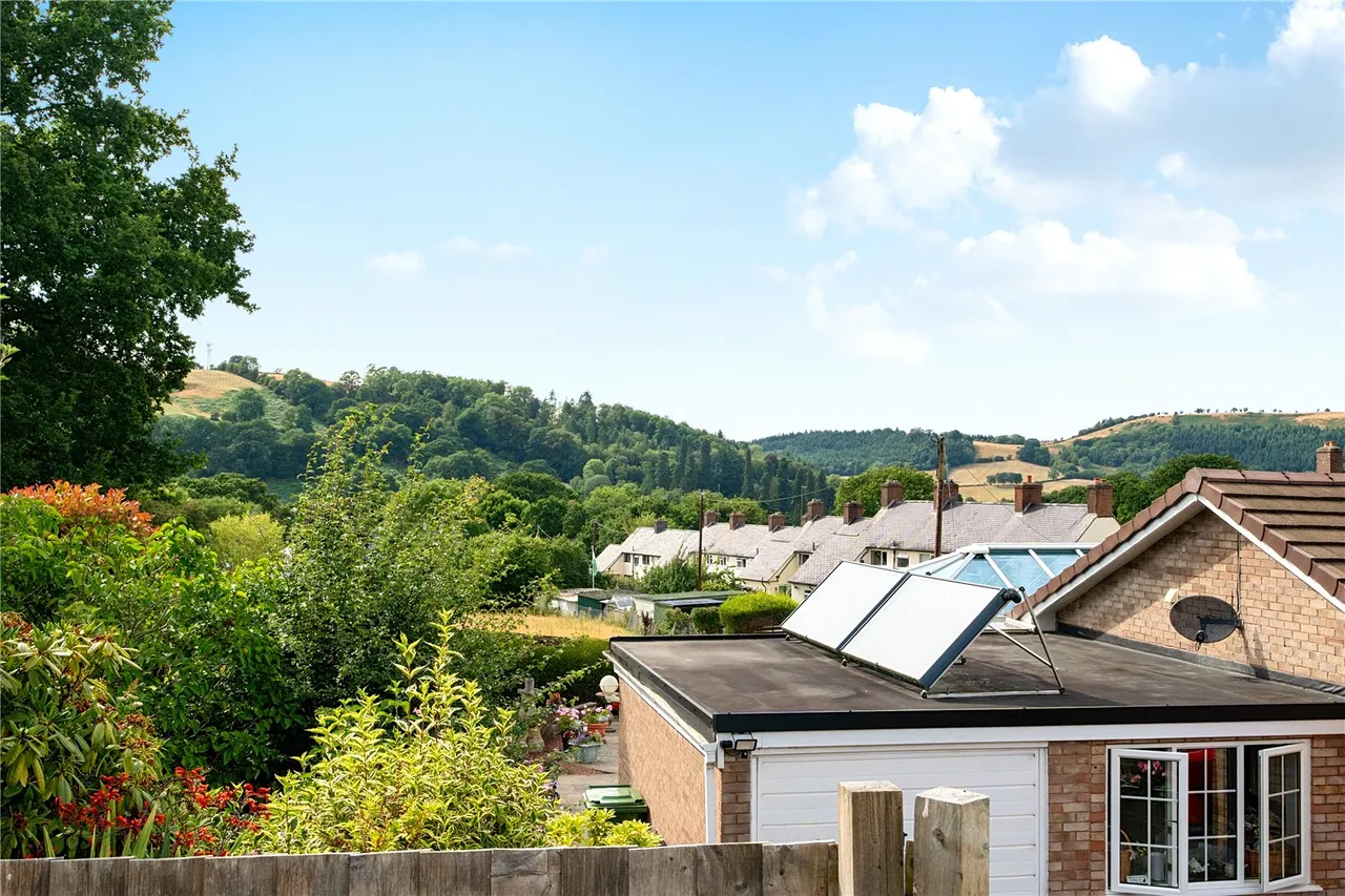 Old Barn Close, Llandinam, Powys, SY17 5BL, photo 25