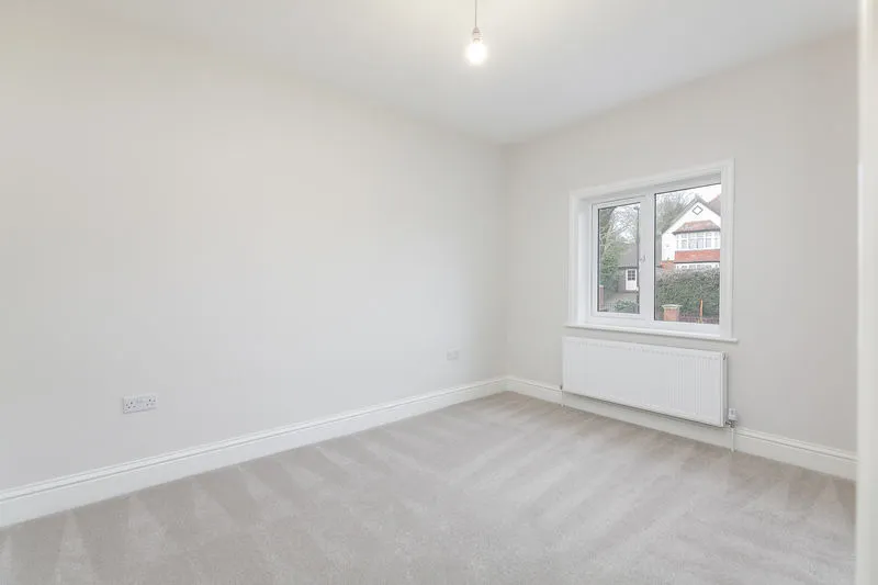 Smitham Downs Road, Purley CR8 4NH, photo 17