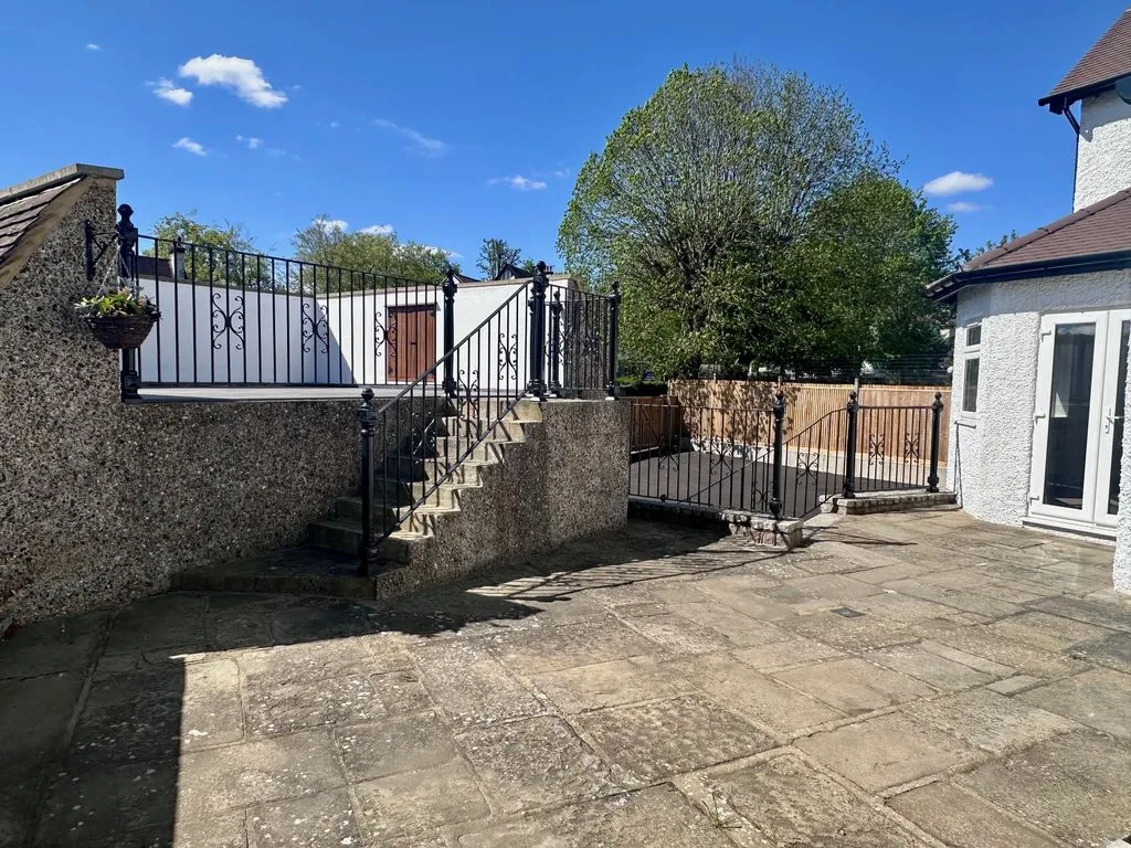 Smitham Downs Road, Purley CR8 4NH, photo 20