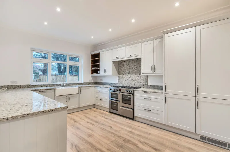 Smitham Downs Road, Purley CR8 4NH, photo 9