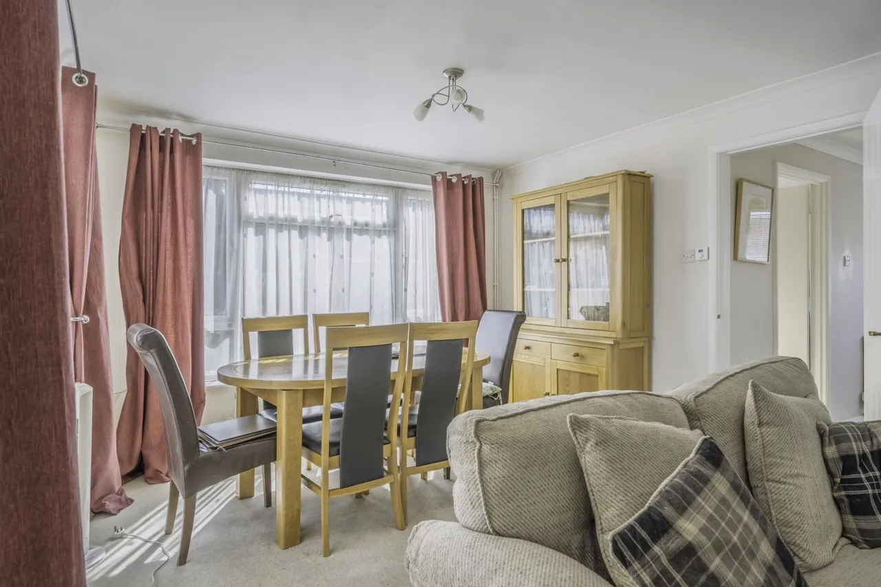 Meadow Way, South Cerney, GL7, photo 8