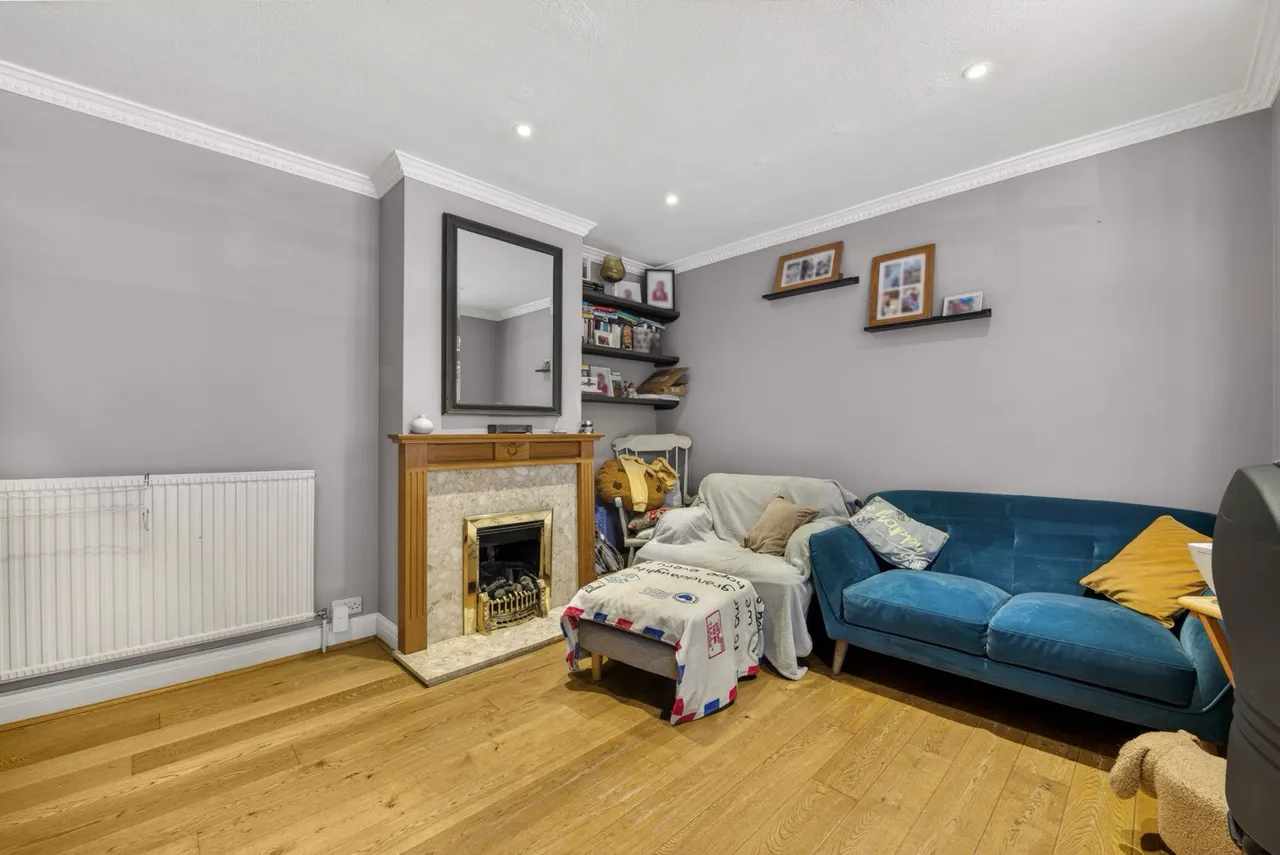 Oak Tree Close, Jacobs Well, GU4, photo 14