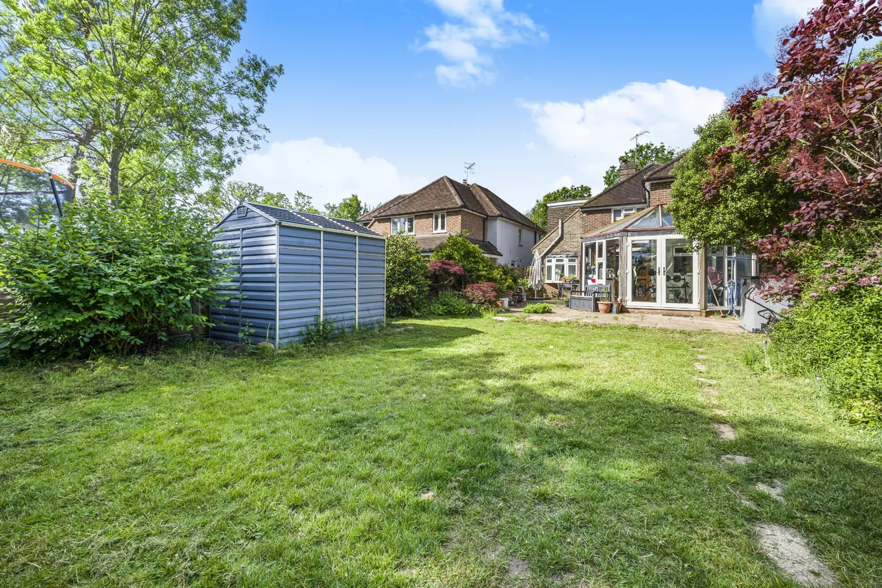 Oak Tree Close, Jacobs Well, GU4, photo 28