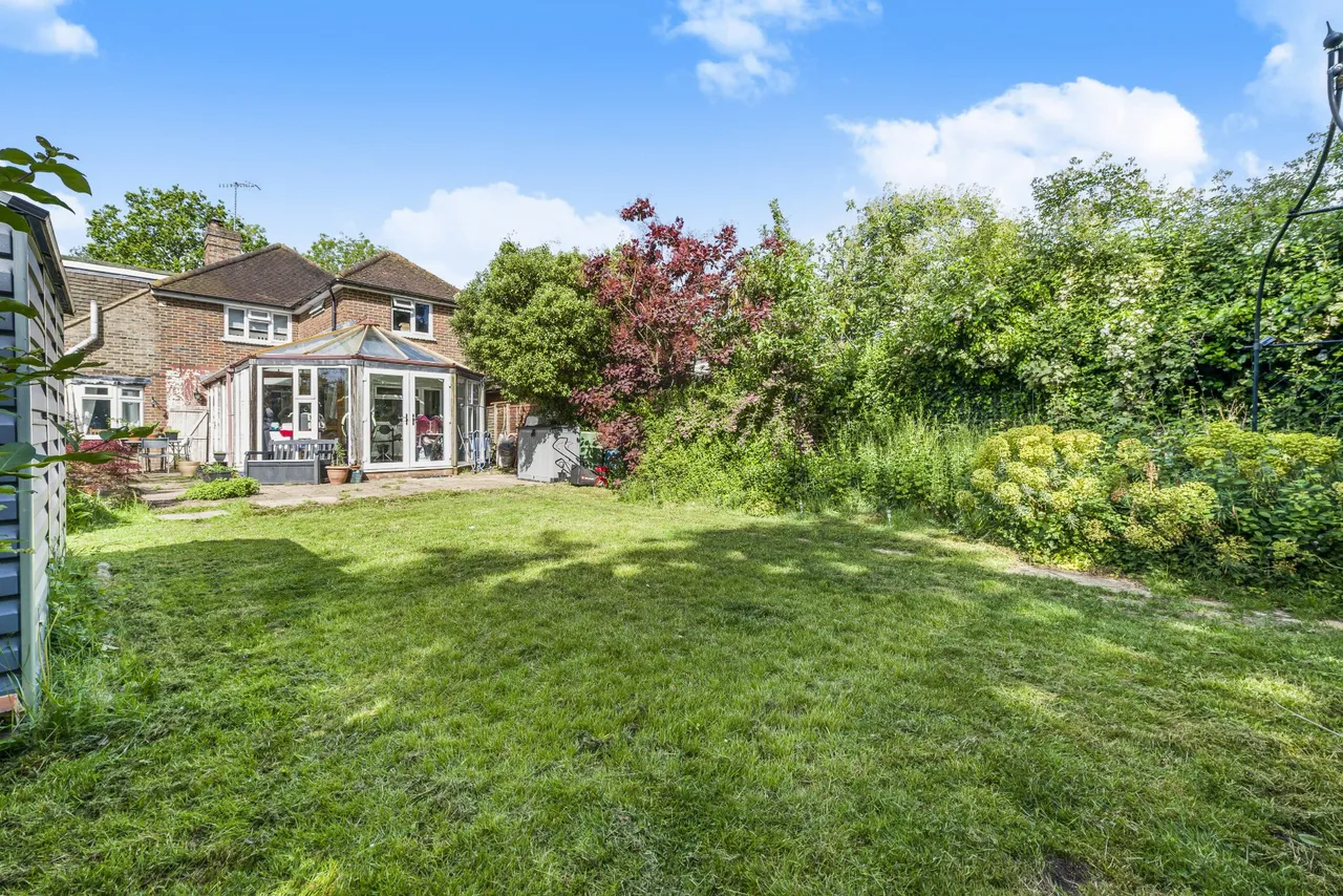 Oak Tree Close, Jacobs Well, GU4, photo 29