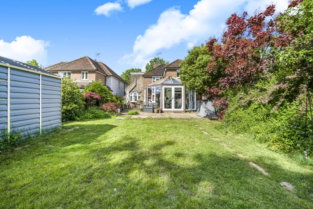 Oak Tree Close, Jacobs Well, GU4, photo 27