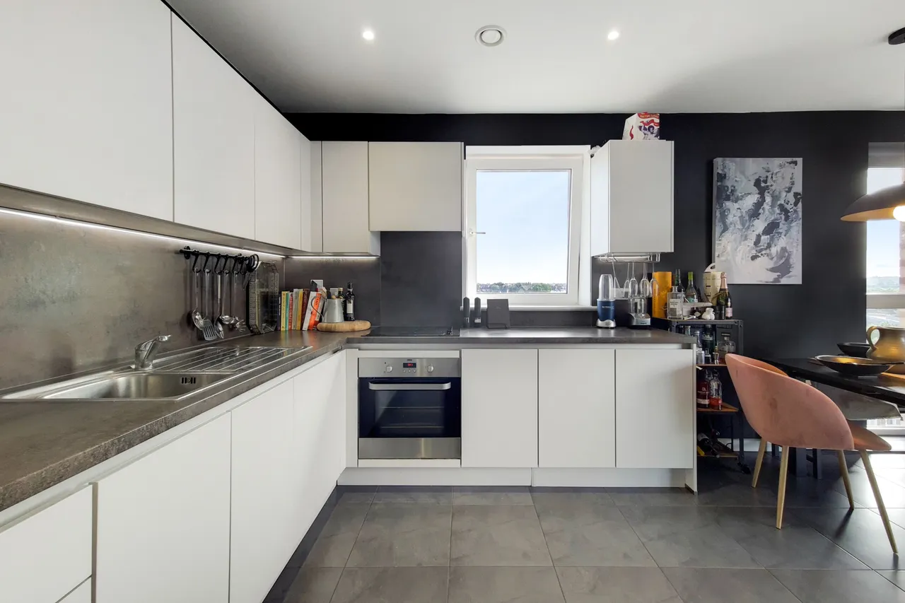 Flat 63, Woodlark Apartments, 1 Damsel Walk, London, photo 2