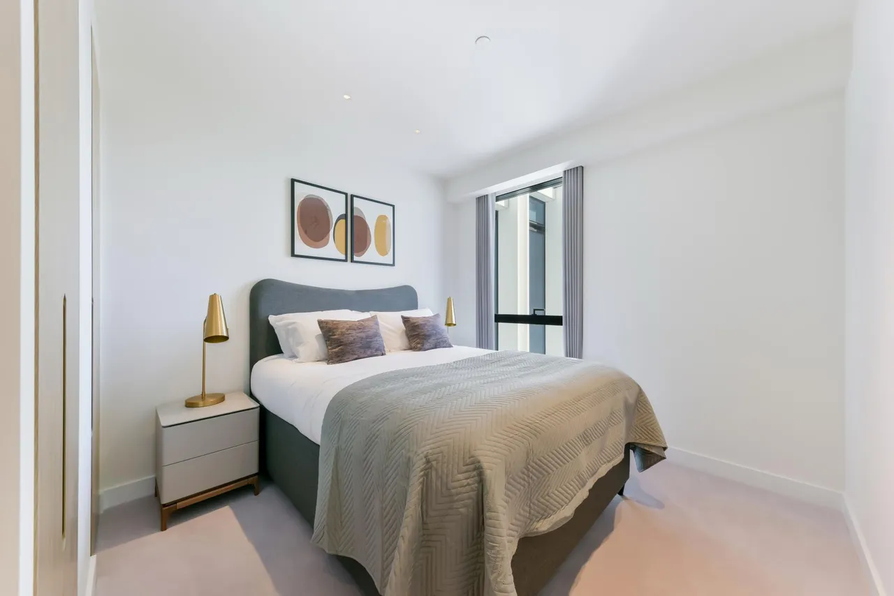 Nine Elms Lane, London, SW8, photo 11