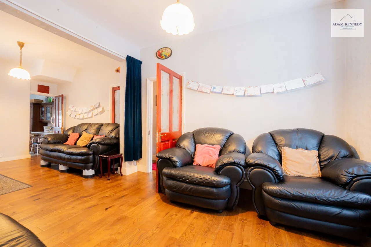 16 Junction Road, London, N9 7JU, photo 4
