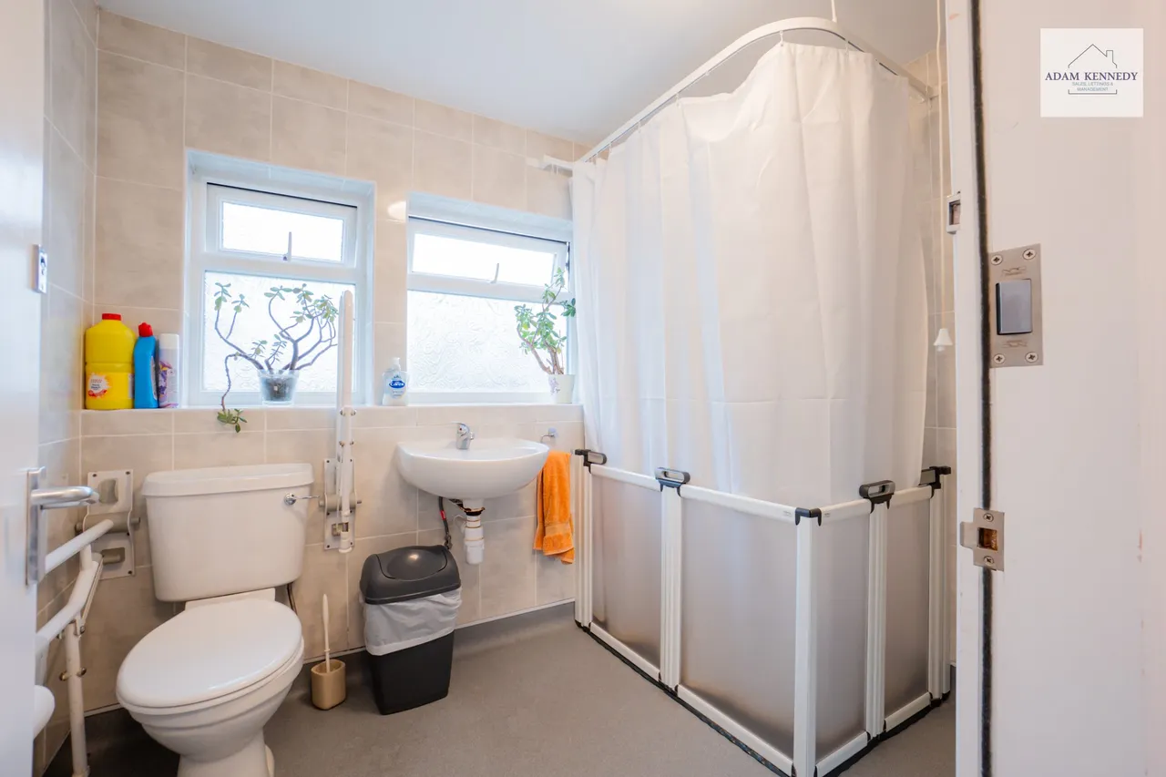 16 Junction Road, London, N9 7JU, photo 11