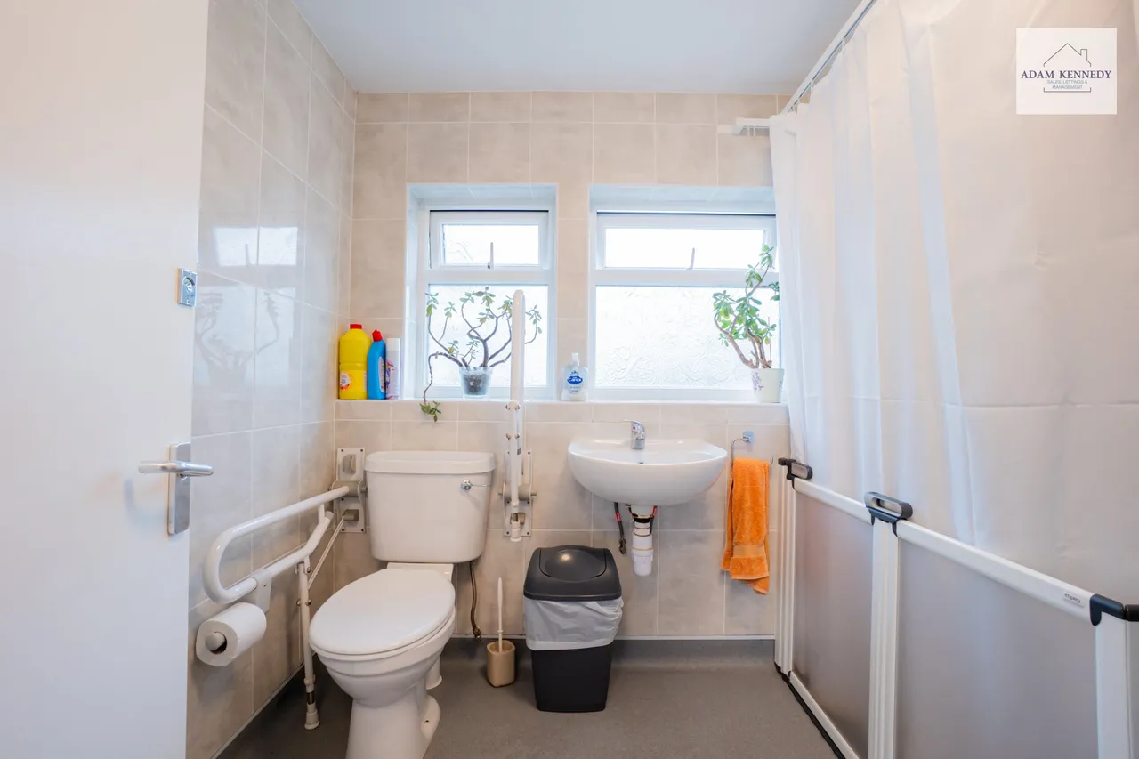 16 Junction Road, London, N9 7JU, photo 12