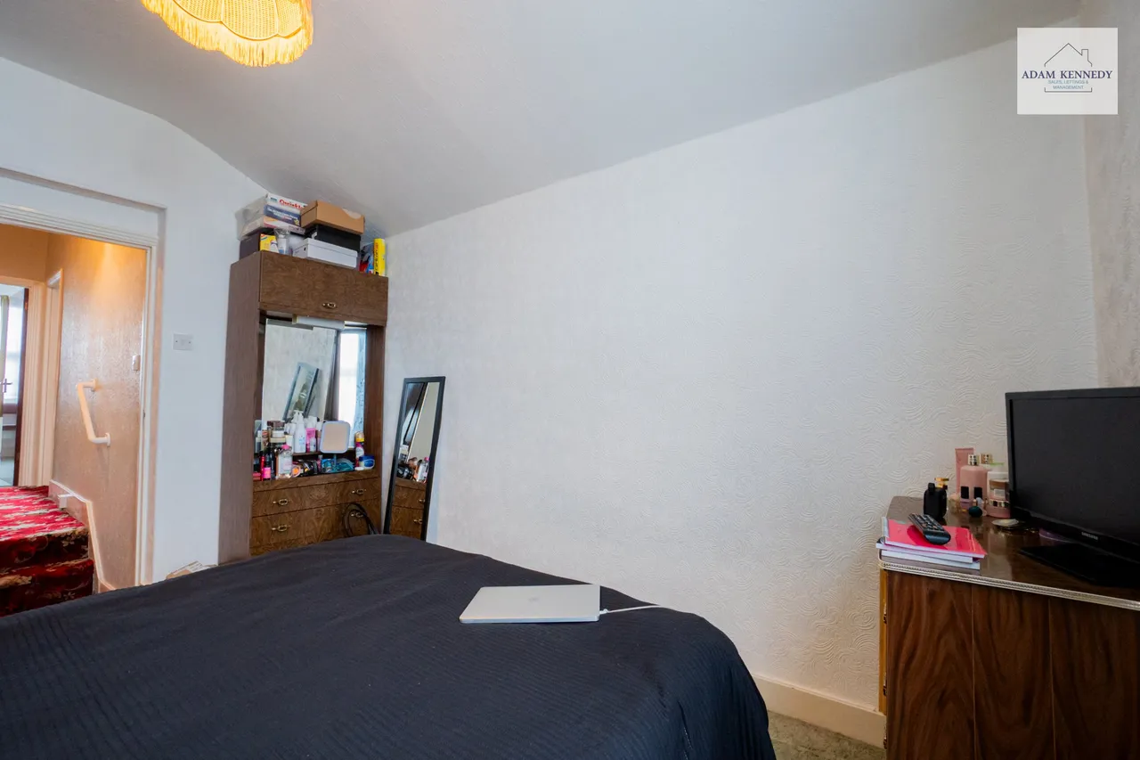 16 Junction Road, London, N9 7JU, photo 15
