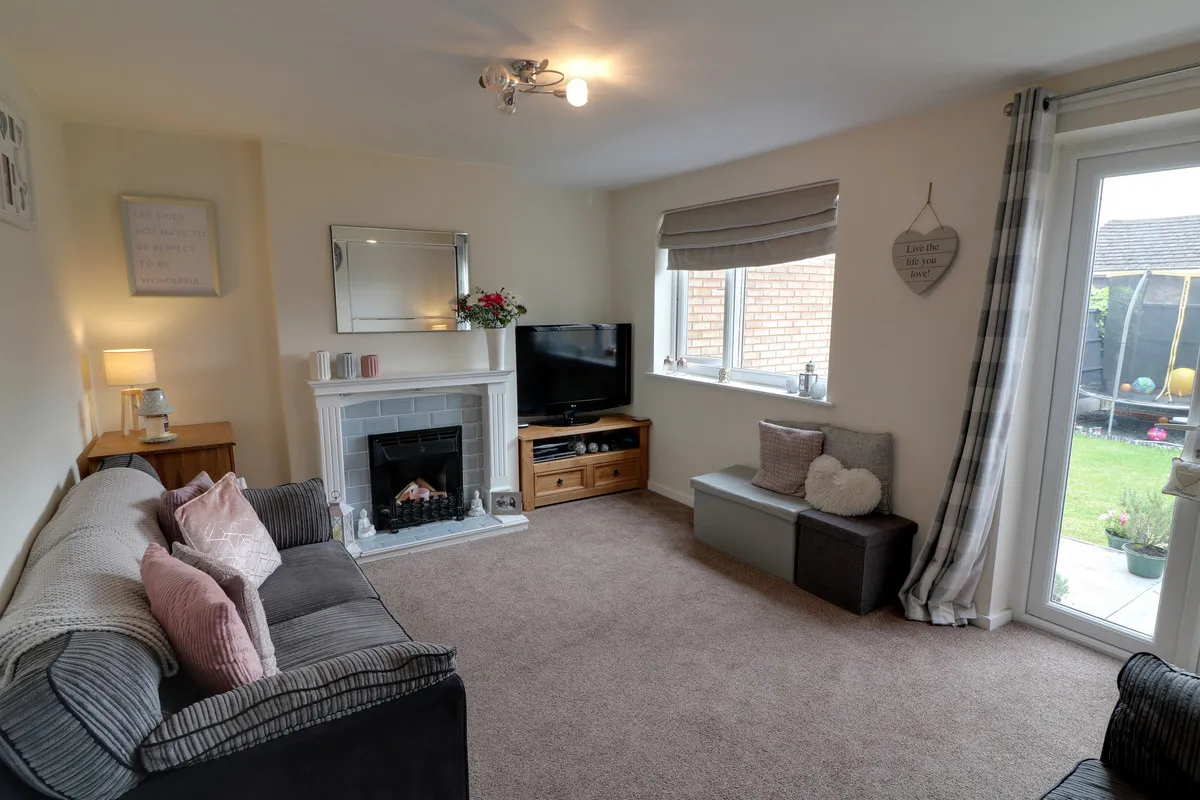 Crab Lane, Cannock, photo 4