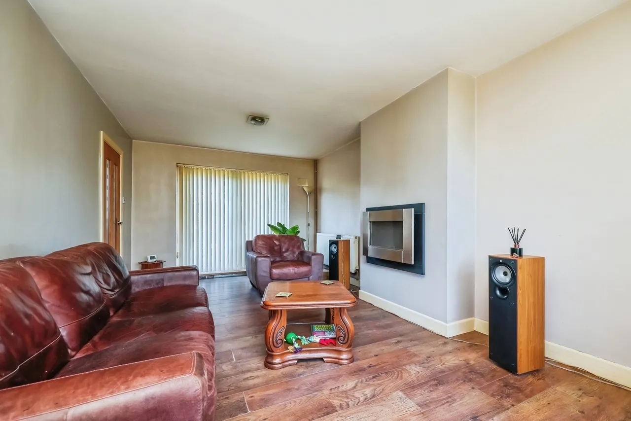 Haynes Close, Clifton, Nottingham, NG11, photo 7