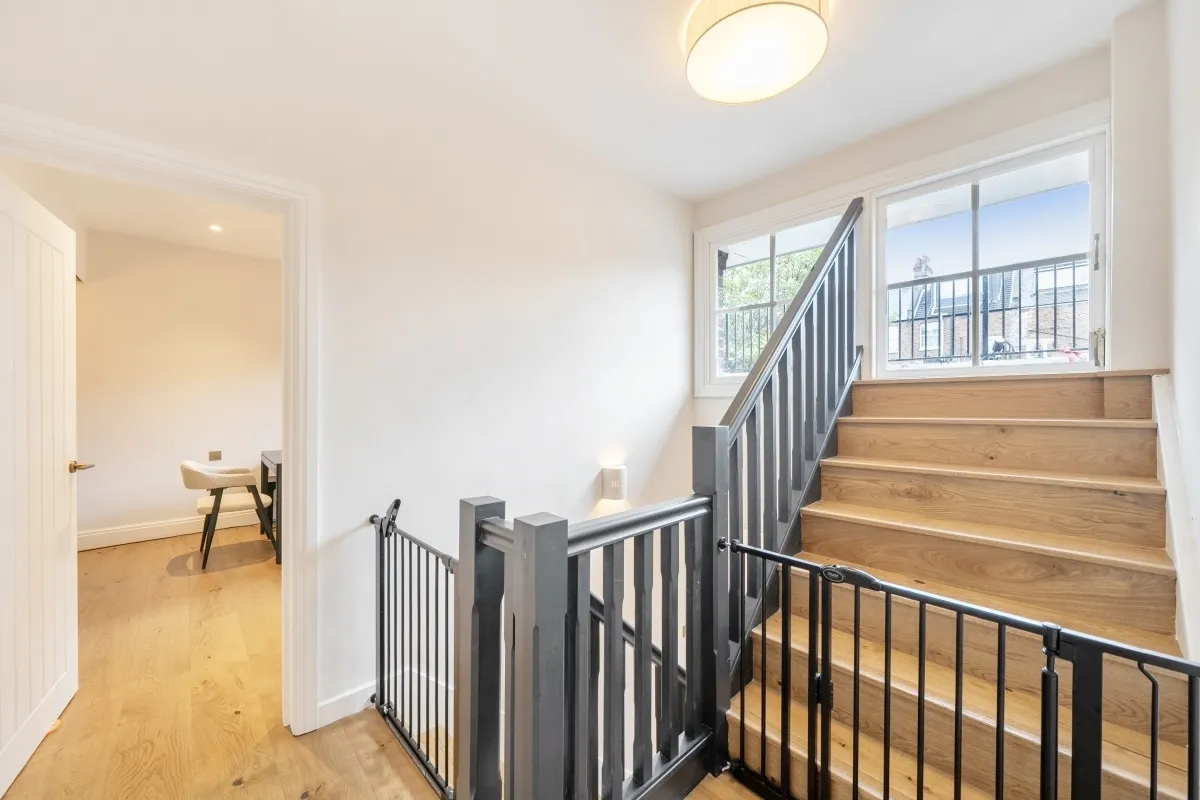 Kingsgate Road, London, NW6, photo 10