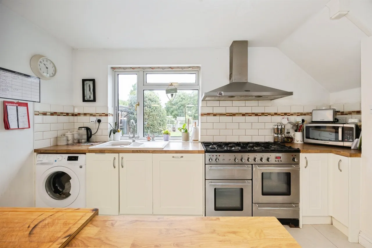 Singleton Road, Great Chart, TN23, photo 31