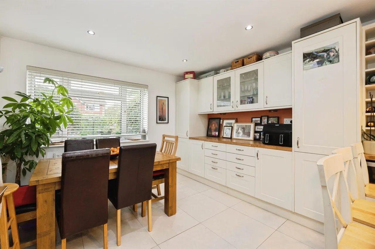 Singleton Road, Great Chart, TN23, photo 27
