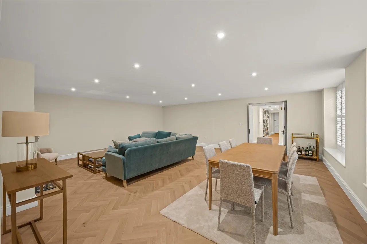 Prince of Wales Road, London, NW5, photo 13