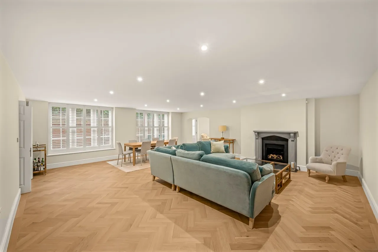 Prince of Wales Road, London, NW5, photo 7