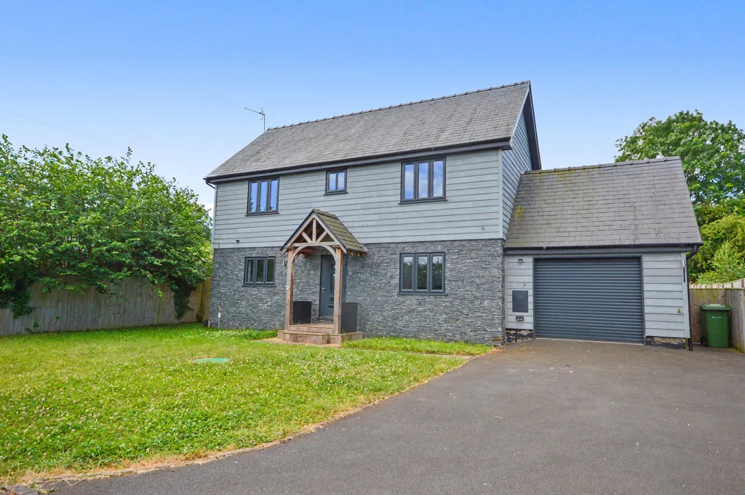 4 bed house for sale — Scotts Meadow, Brimfield, Ludlow